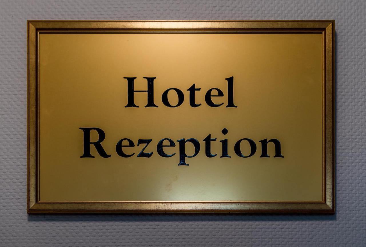 Hotel Meyer Бергхайм Экстерьер фото